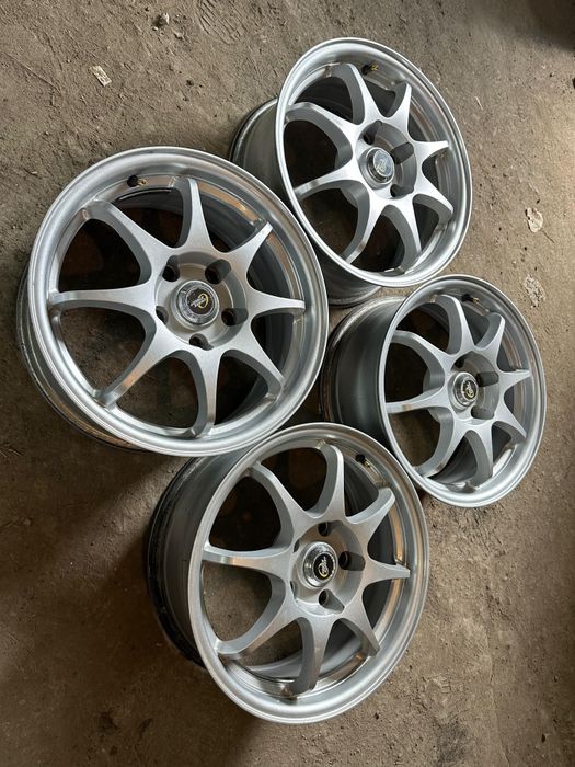 R16 PCD 5 *114,3 Комплект легкосплавных дисков