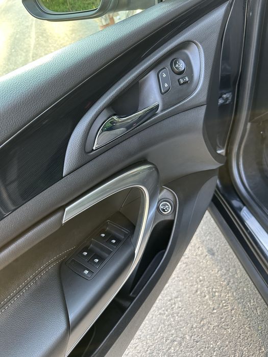 Opel insignia Sport Tourer 2.0