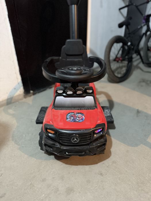 Каталка Tiny Tots