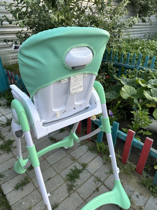 Продам детский стульчик для кормления