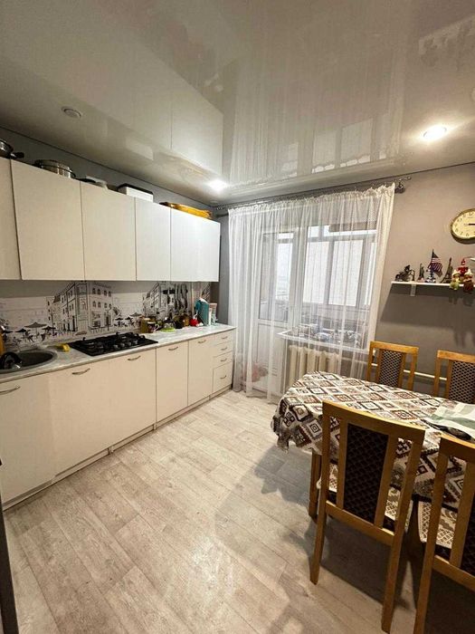 3-комн. квартира, 85.4м²