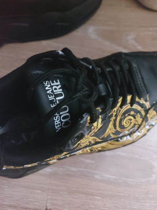 Adidasi negri Versace jeans couture