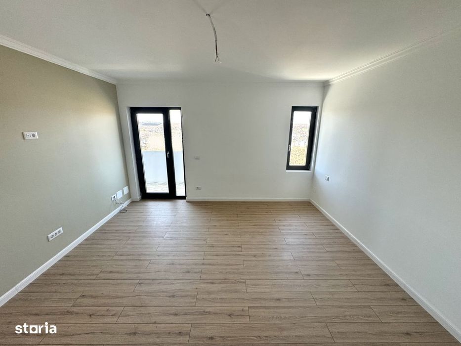 5 camere! CANALIZARE! Incalz in pard! Vila Tomesti