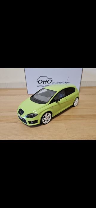 Vand machete auto scara 1/18 Otto-Models