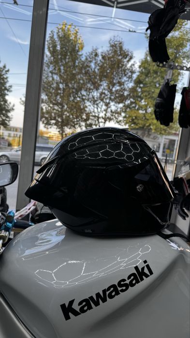 AGV Pista GP RR Gloss Carbon
