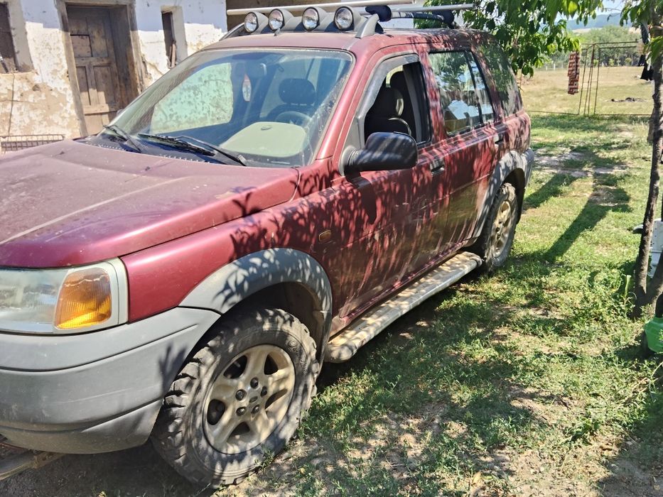 Vând Land Lovar  mai multe detalii la Nr de telefon