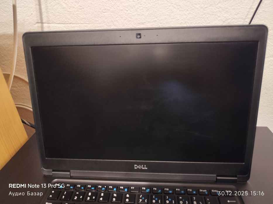 Продавам Dell Latitude 5491