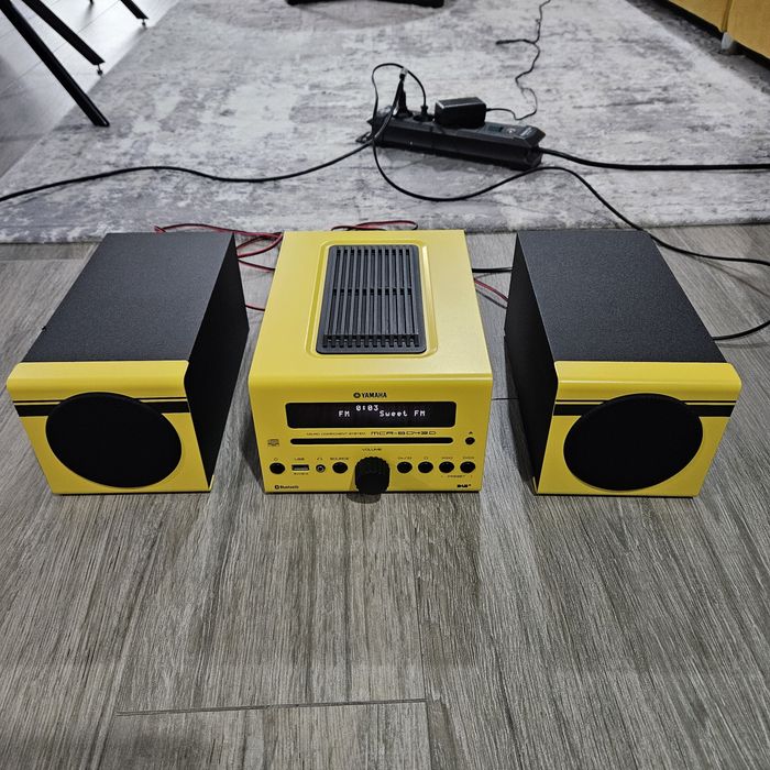 Minisistem audio bluetooth Yamaha  MCR-B043D