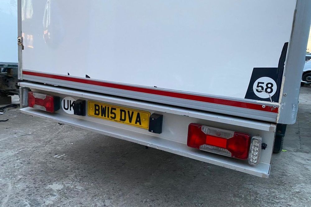 Bara spate de aluminiu platforma prelata sau cub Mercedes Sprinter 2006- 2018