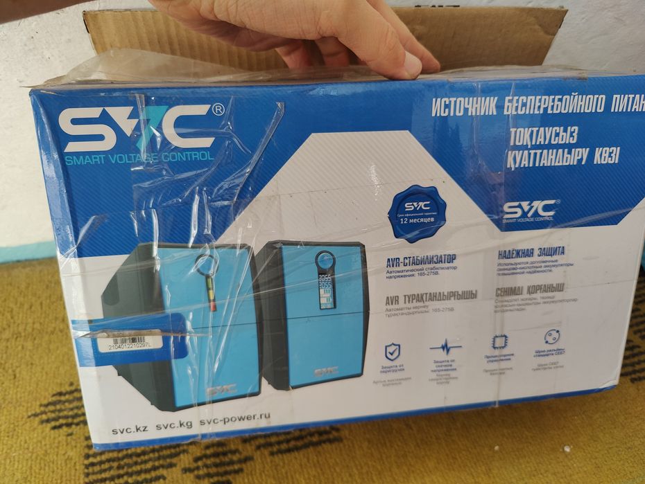 ИБП svc v-1000-lcd
