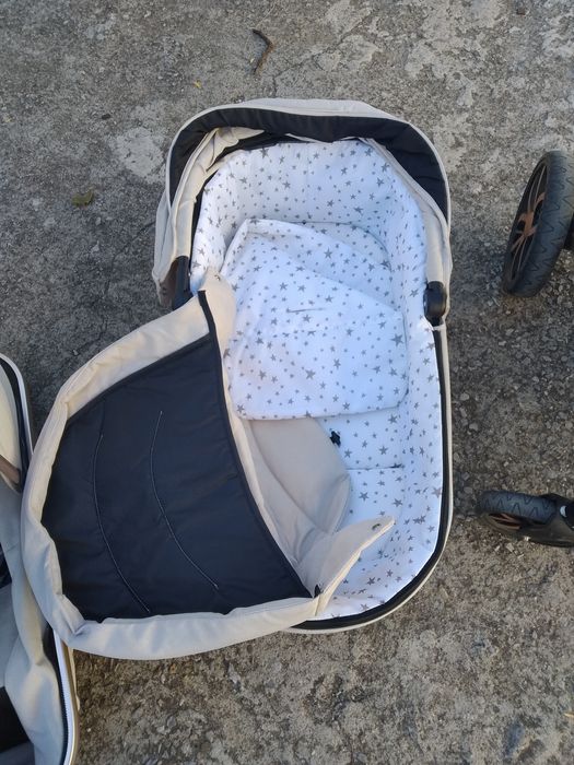 детска количка МОНИ