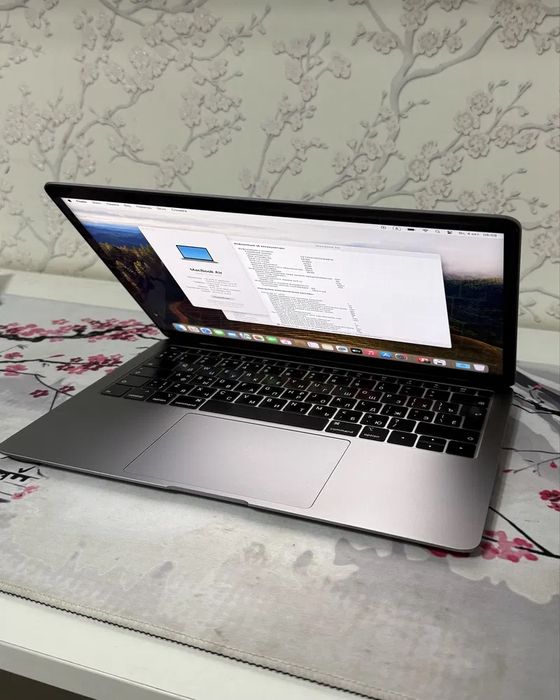 Macbook air 8гб продам