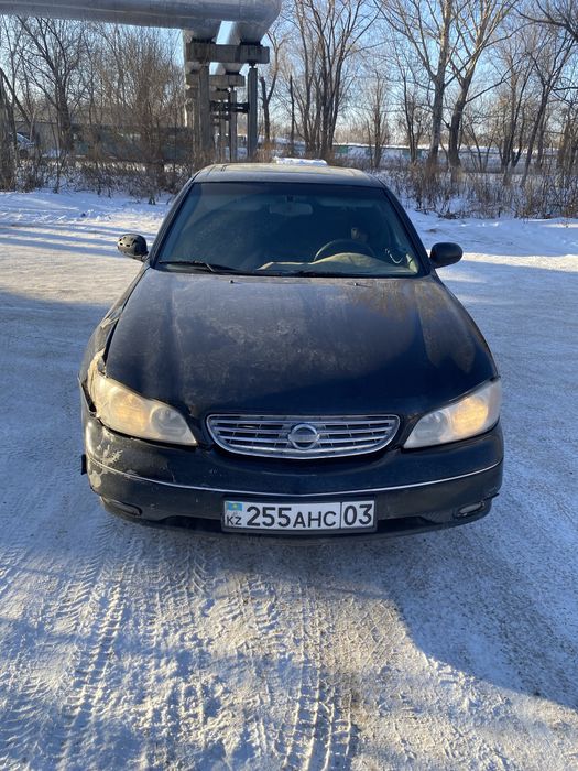 Nissan maxima a33