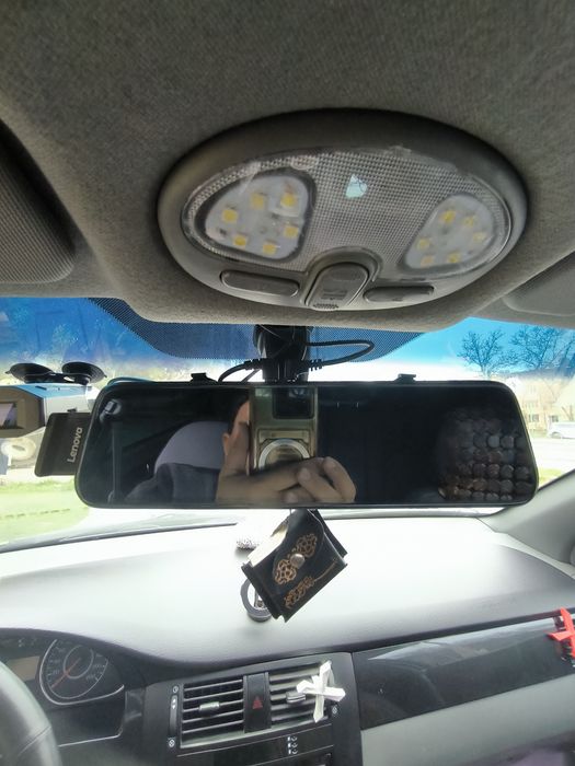 Lenovo бириндидан полни экран ведиорегистратир холати аьло