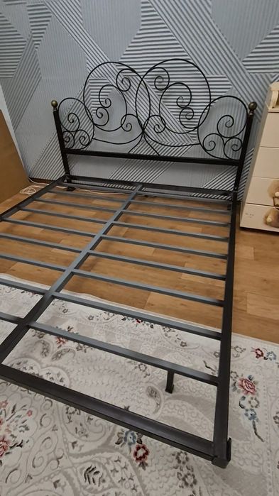 Шкафы,столы,тумбочки