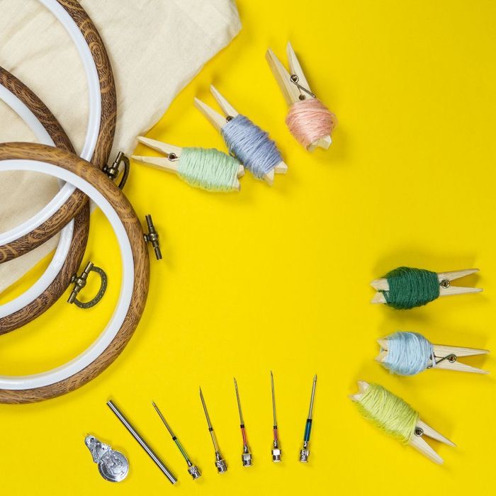 5 броя нови игли за 3D бродерия с държач за иглите