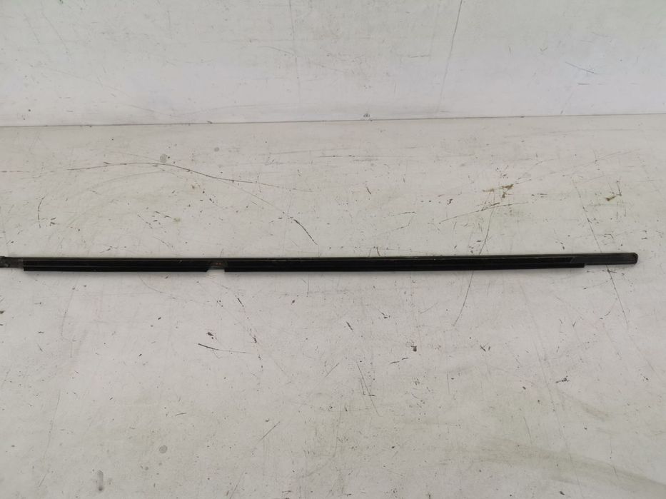 Perie Geam Dreapta Spate Mercedes-Benz  E-Class W212 2009 2010 2011 20