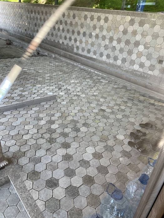 Bruchatka, granit bruschatka