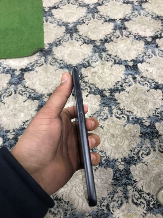 Iphone 11 kafolati bilan