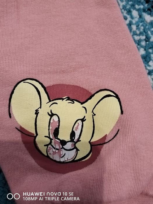 Дрешки за момиче