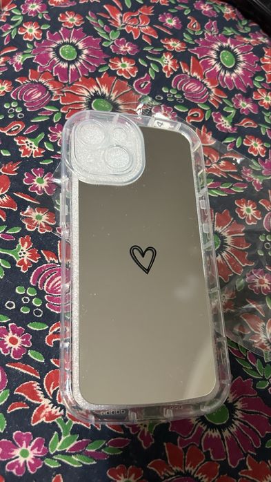 Продам чехол iphone 14 зеркальный