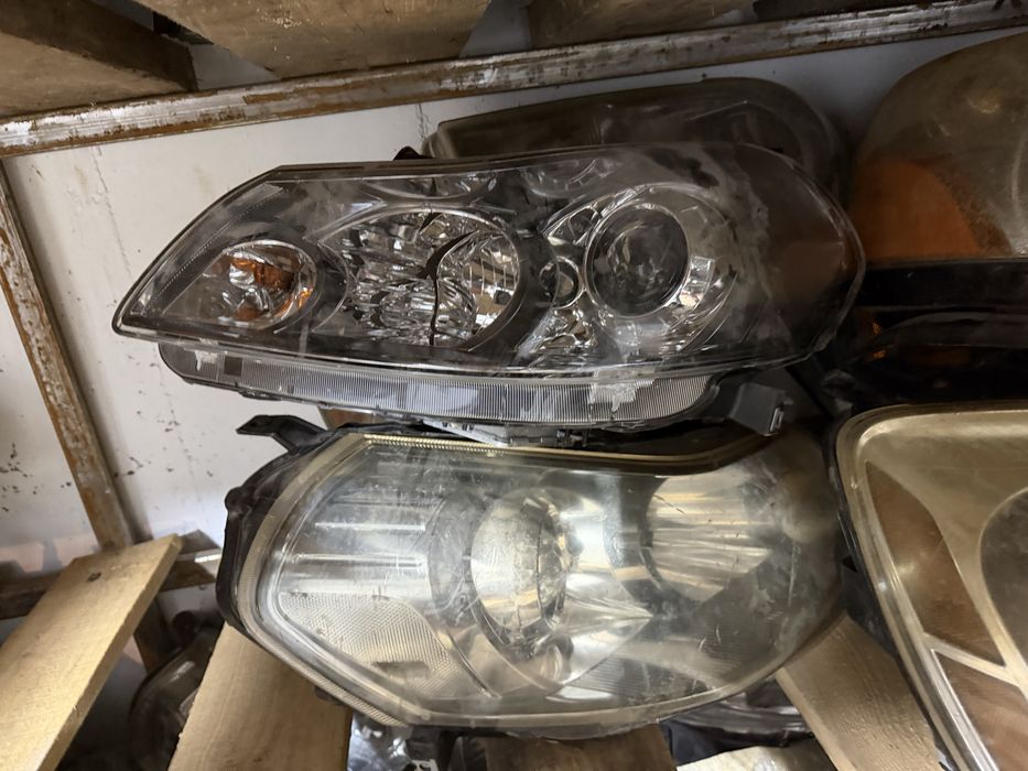 Передние фары на Suzuki SX4