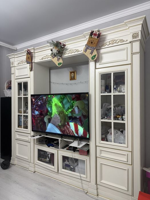 Продам шкаф натуральное дерево