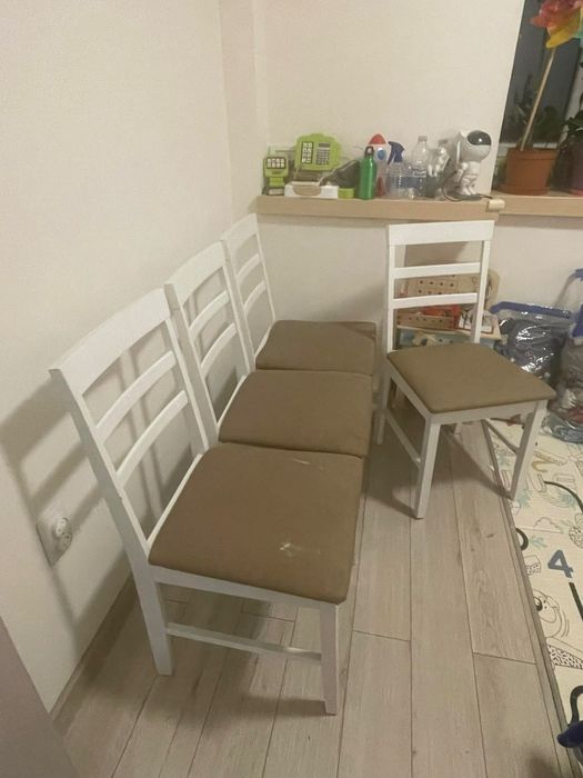 Кухненски столове