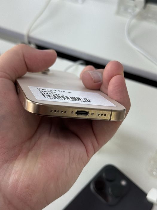 Айфон 16про 128гб 92%