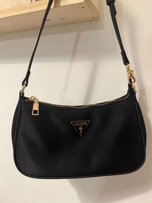 Дамска Чанта Guess