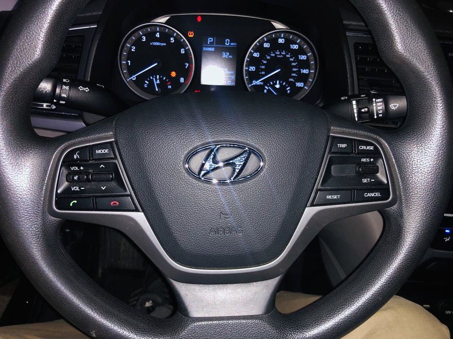 Подам элантра или обмен