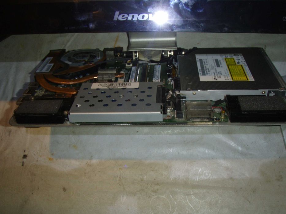 Dezmembrez All-in-One Lenovo IdeaCentre A530 Intel i3-4000M