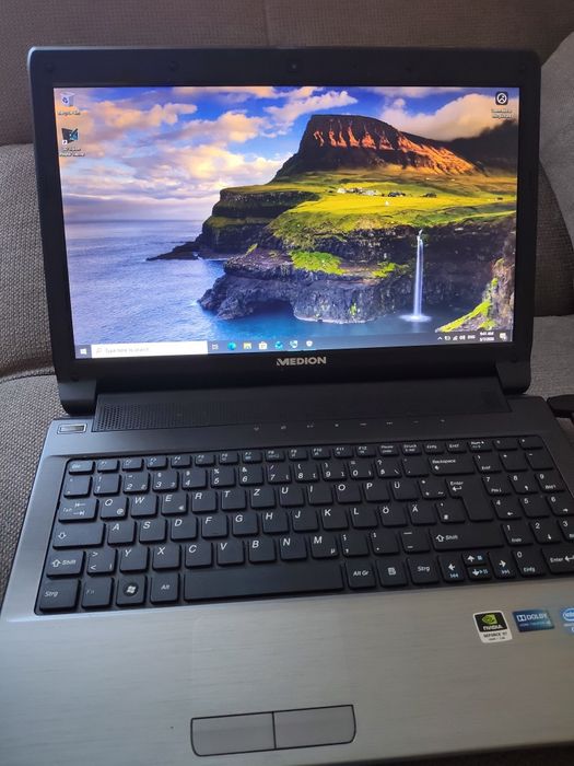 Medion Akoya P6816 i7 gen2