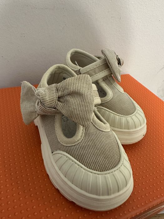 Кроссовки jordans