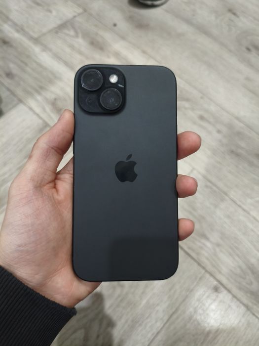 Продам iPhone 15
