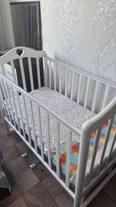 Продам детскую кровать за 35000