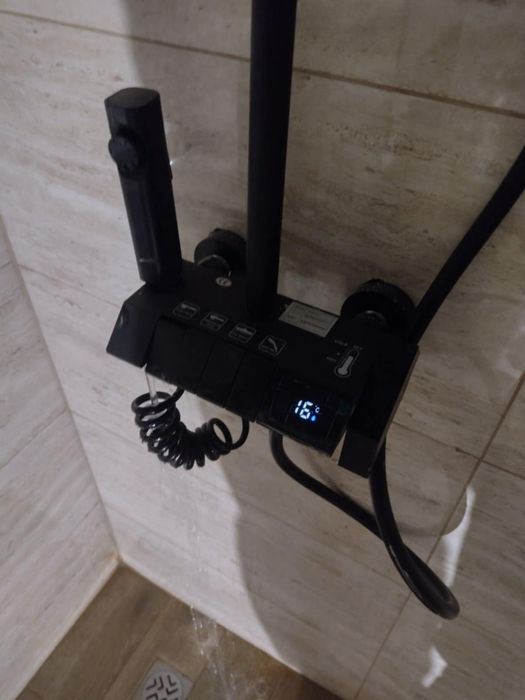 Продава се Двустаен апартамент в Варна, Левски - 69 кв.м за 2493 €/кв.м - Снимка #6