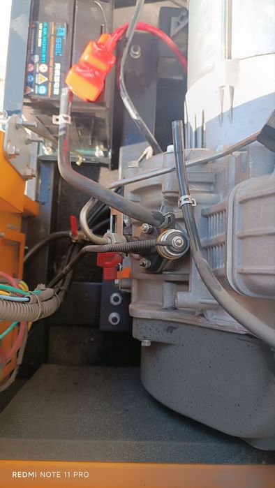 Генератор ( движок ) сотилади.