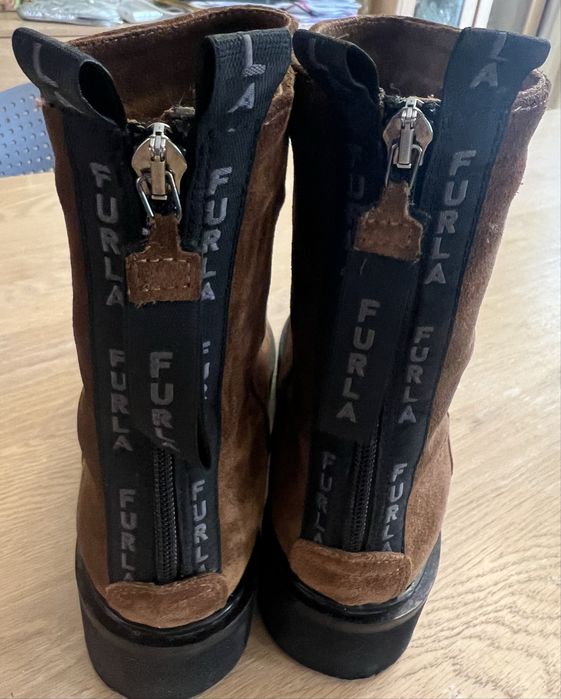Furla топли боти
