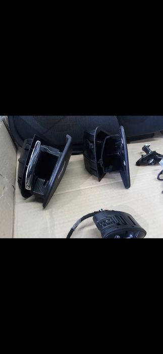 Интериорни части мерцедес W211  2004г