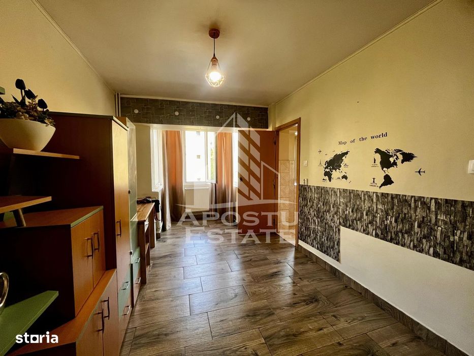 Apartament 1 camera,etaj 2,zona UMT