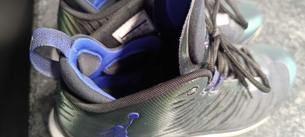 Маратонки Найк, АирДжордан