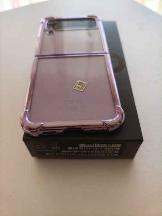 Самсунг Z Flip4  Като Нов