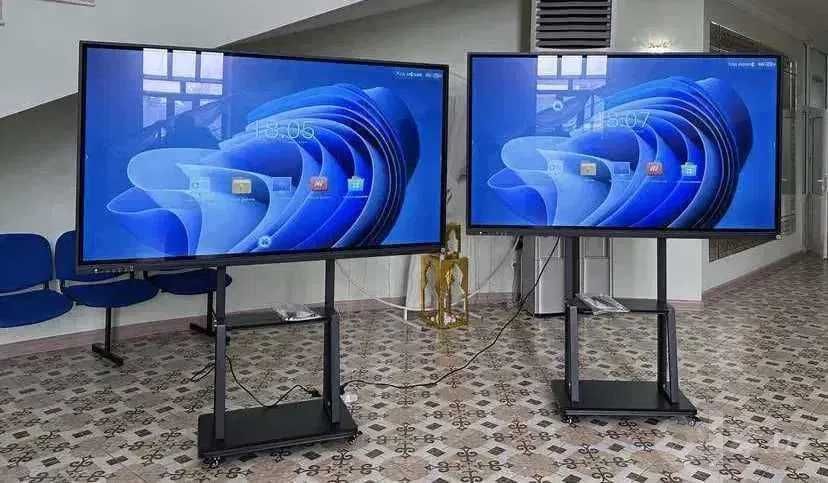 Доска Интерактивная сенсорная панель 65 для учёбы и бизнеса