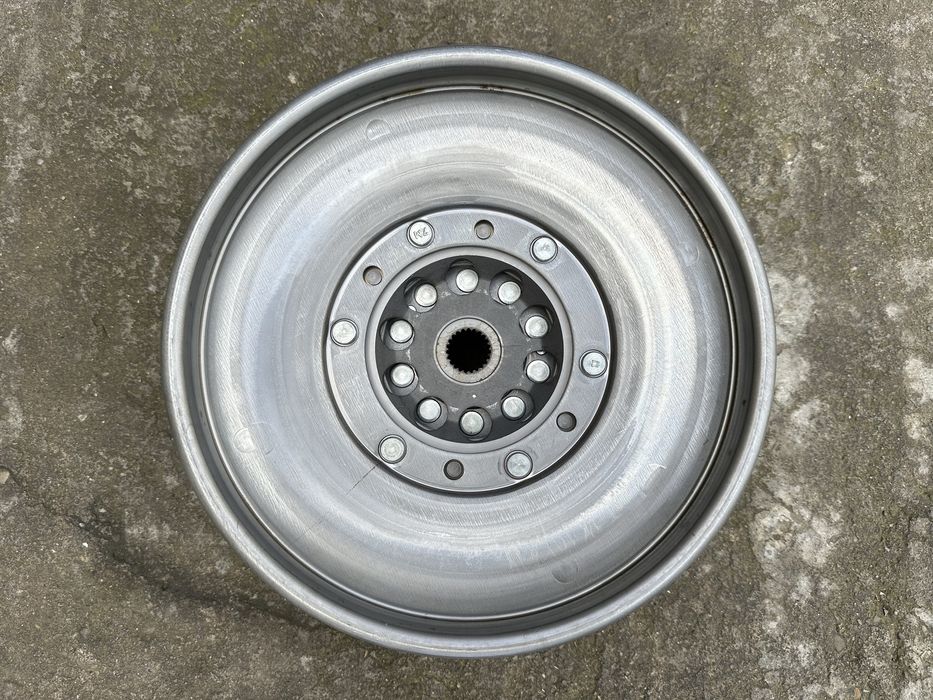 Volanta cutie automata Audi A4 B9, A5 8W, Q5 FY