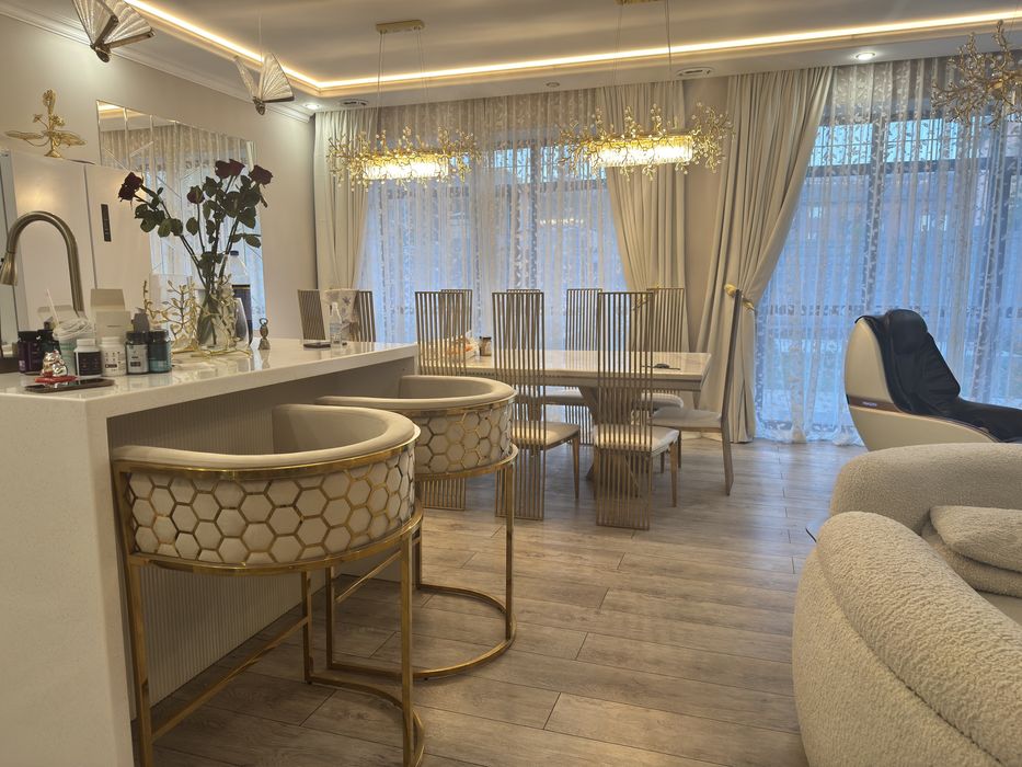 Продам Котедж Дом 400 кв.м.