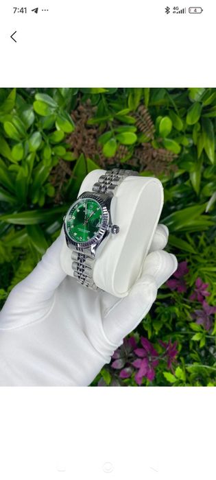 Soat ayollar uchun sovg'a