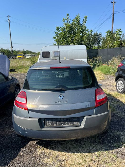 Dezmembrez Renault Megane 2 facelift 1,9 TDI cutie automata 2007 gri bleo
