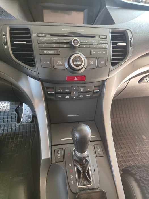 Хонда Акорд 2,4 i-VTEC