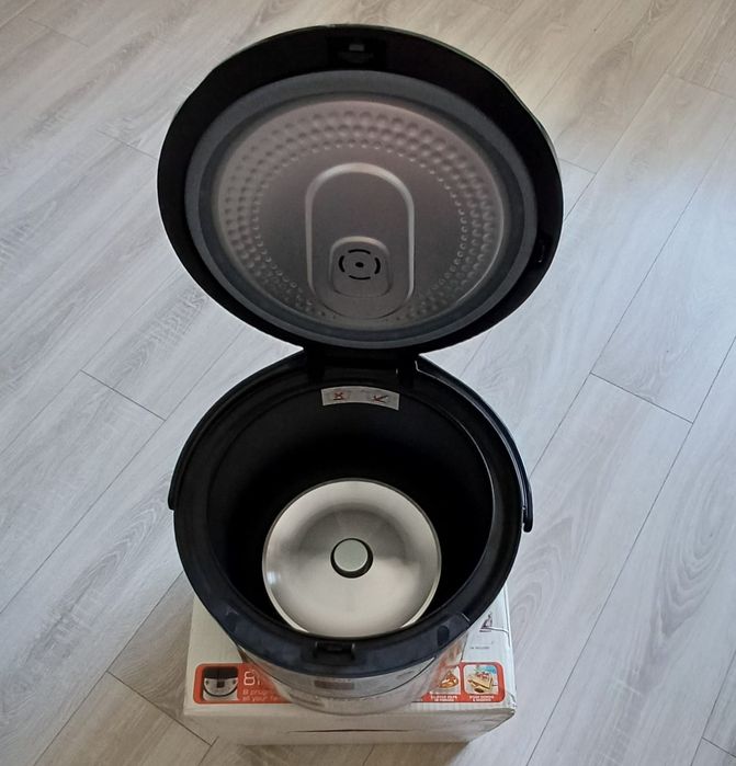 Multicooker Tefal 8 în 1 nou !!!